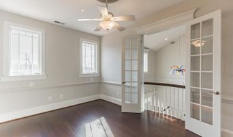 5823 GOLDSBORO Rd, Bethesda, MD 20817