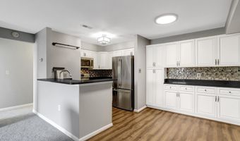6902 MARY CAROLINE Cir E, Alexandria, VA 22310