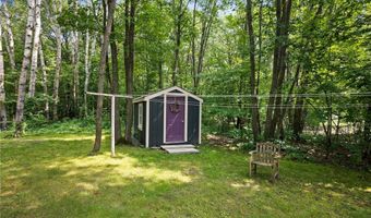 615 Woodsmen Dr NE, Alexandria, MN 56308
