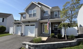 56 Marlin Ct, Bayville, NJ 08721