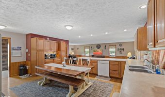 6919 E Us Highway 36, Bainbridge, IN 46105
