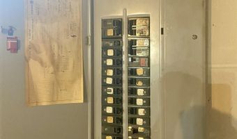 17250 Armada Ctr, Armada, MI 48005
