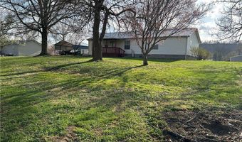202 Blackbird Dr, Ashton, WV 25503