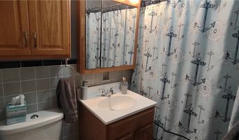 1648 Highland Ln, Ashtabula, OH 44004
