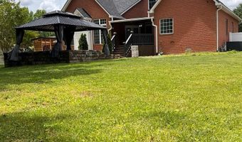 302 Brookside Dr, Algood, TN 38506