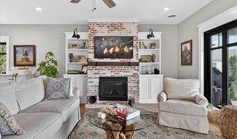 16 Blacks Lndg, Belfast, ME 04915