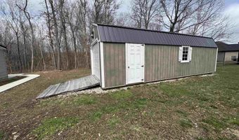 9123 E Pine Rd, Bloomfield, IN 47424