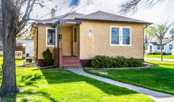 1102 S Jay St, Aberdeen, SD 57401