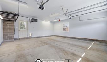 3920 Eagle Dr, Casper, WY 82604