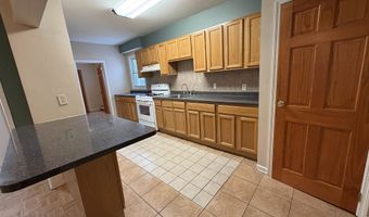 946 BROADWAY 2, Bayonne, NJ 07002