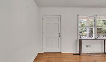 1021 Summit Dr, Albany, GA 31707