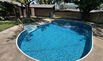407 North Dr, Abernathy, TX 79311