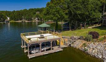 378 LAKEVIEW Cir, Alpine, AL 35014