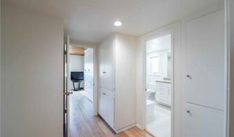 5629 Rainbow Crest Dr, Agoura Hills, CA 91301