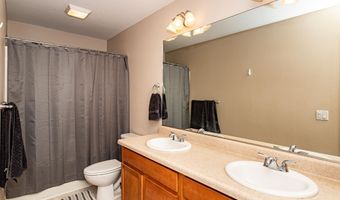 2732 Northridge Ln, Ames, IA 50010