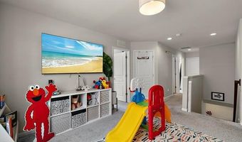 18918 Denali Cir, Northville, MI 48168