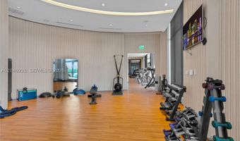 3300 NE 188th St 318, Aventura, FL 33180