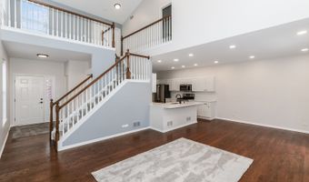 7 Shade Tree Ct, Algonquin, IL 60102