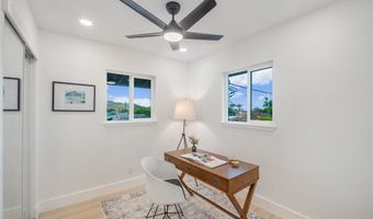 723 Kahoa Dr, Kailua, HI 96734