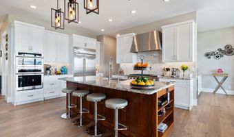 281 Lakeshore Dr, American Falls, ID 83211