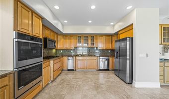 1107 Las Flores Dr, Carlsbad, CA 92008