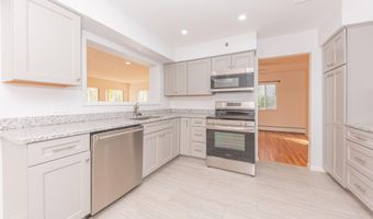 1520 Traver Rd, Ann Arbor, MI 48105