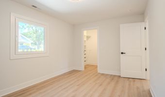 1823 E Park Pl, Arlington Heights, IL 60004