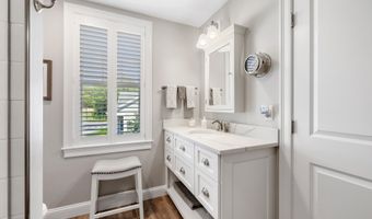 5 Ranger Ln, Arundel, ME 04046