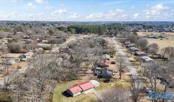 1117 Waylan Ave, Albertville, AL 35950
