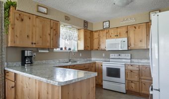 261 Hemlock St, Buffalo, WY 82834