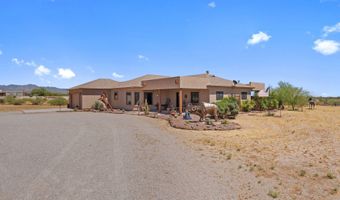 27755 S Clydesdale Ave, Congress, AZ 85332