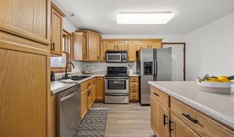 13294 212th Ave, Anamosa, IA 52205