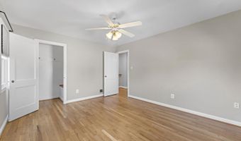 2303 RIVERVIEW Ter, Alexandria, VA 22303