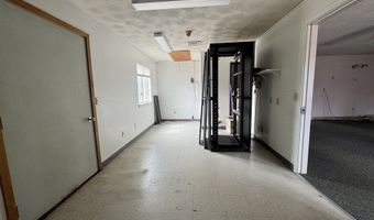 49 S Main St, Brooklyn, CT 06234