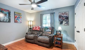 306 Edgewood Dr, Bardstown, KY 40004