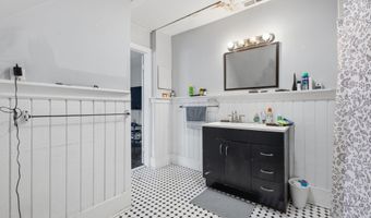51-53 Wade St, Bridgeport, CT 06606
