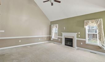 100 Cross Pointe Ln, Aberdeen, NC 28315