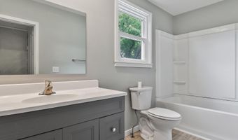 545 7th St, Adams, NE 68301