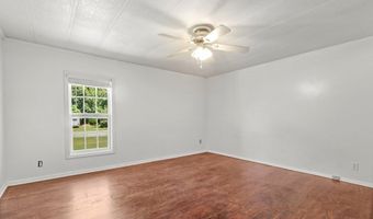 513 PAULINE Dr, Bonneau, SC 29431