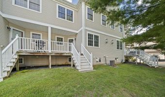 305 Rembrandt Way 305, Abington, MA 02351