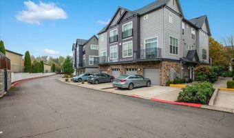 10757 NE RED WING Way 102, Beaverton, OR 97006