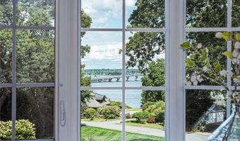 65 Spring St, North Kingstown, RI 02874