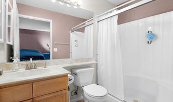 2536 White Oak Pl 1, Escondido, CA 92027