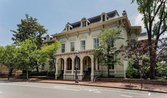 706 PRINCE St 4, Alexandria, VA 22314
