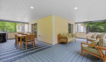 36 Weston Woods Cir, Campton, NH 03223
