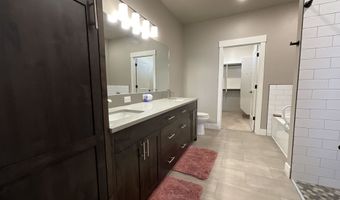 5762 Northside Xing Unit A, Chubbuck, ID 83202