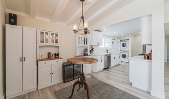 1925 W Beacon Ave, Anaheim, CA 92804