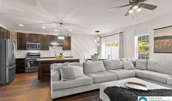 312 Redclover Ln, Allentown, PA 18104