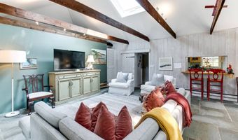 641 Montauk Hwy, Amagansett, NY 11930