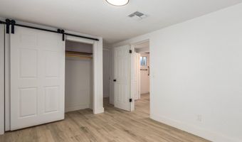 830 S GREENLEAF Ln, Avondale, AZ 85323